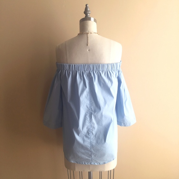 NWOT Lumiere Blue Off The Shoulder Button Up Top - Picture 3 of 4